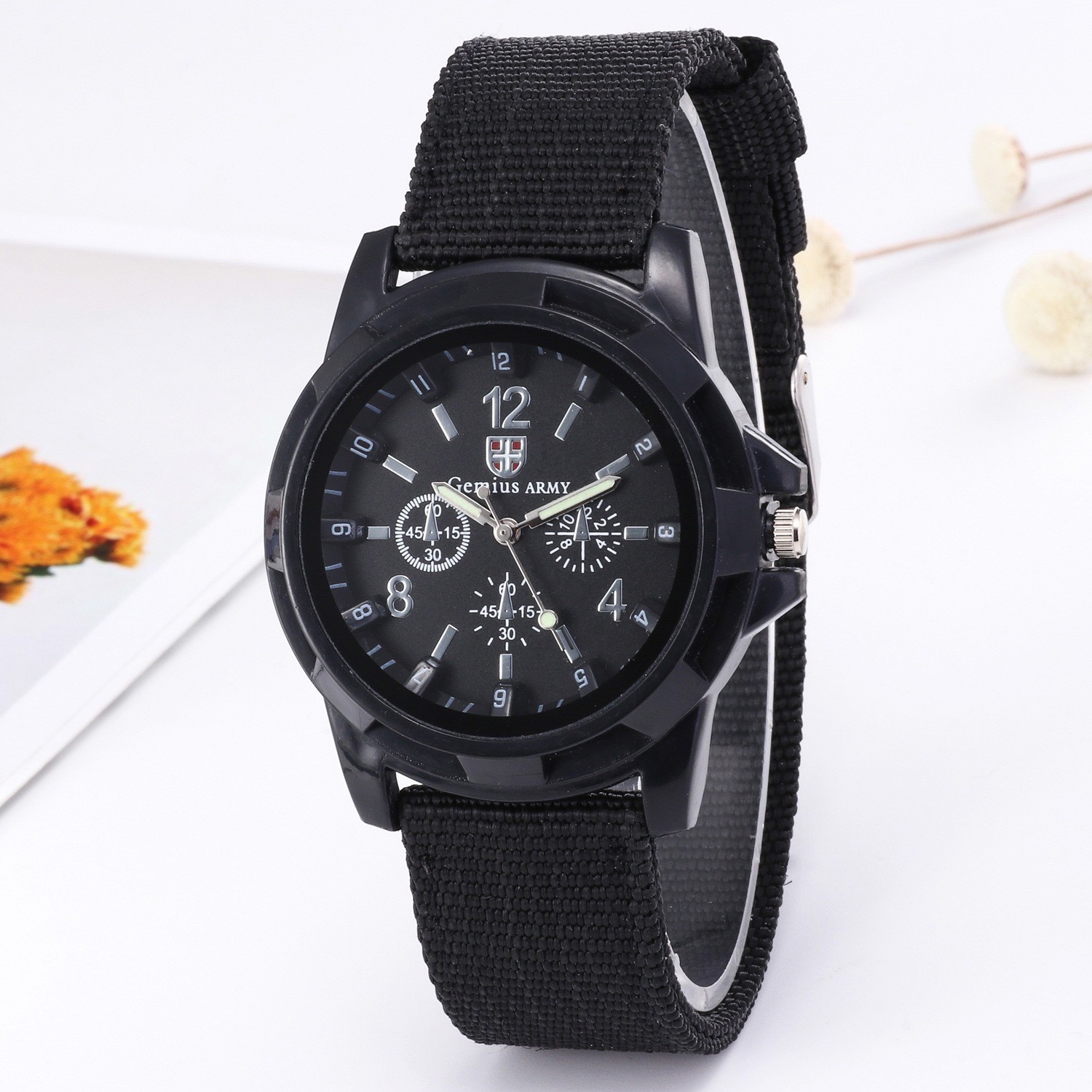 Fashion Simple Fake Three-eye Steel Belt Quartz Watch - Image 2